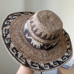 [sold] Vintage Peruvian woven wool bohemian hat